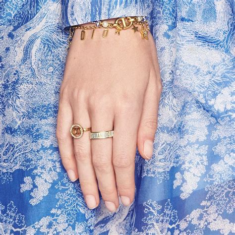 dior kette perlen|dior code ring.